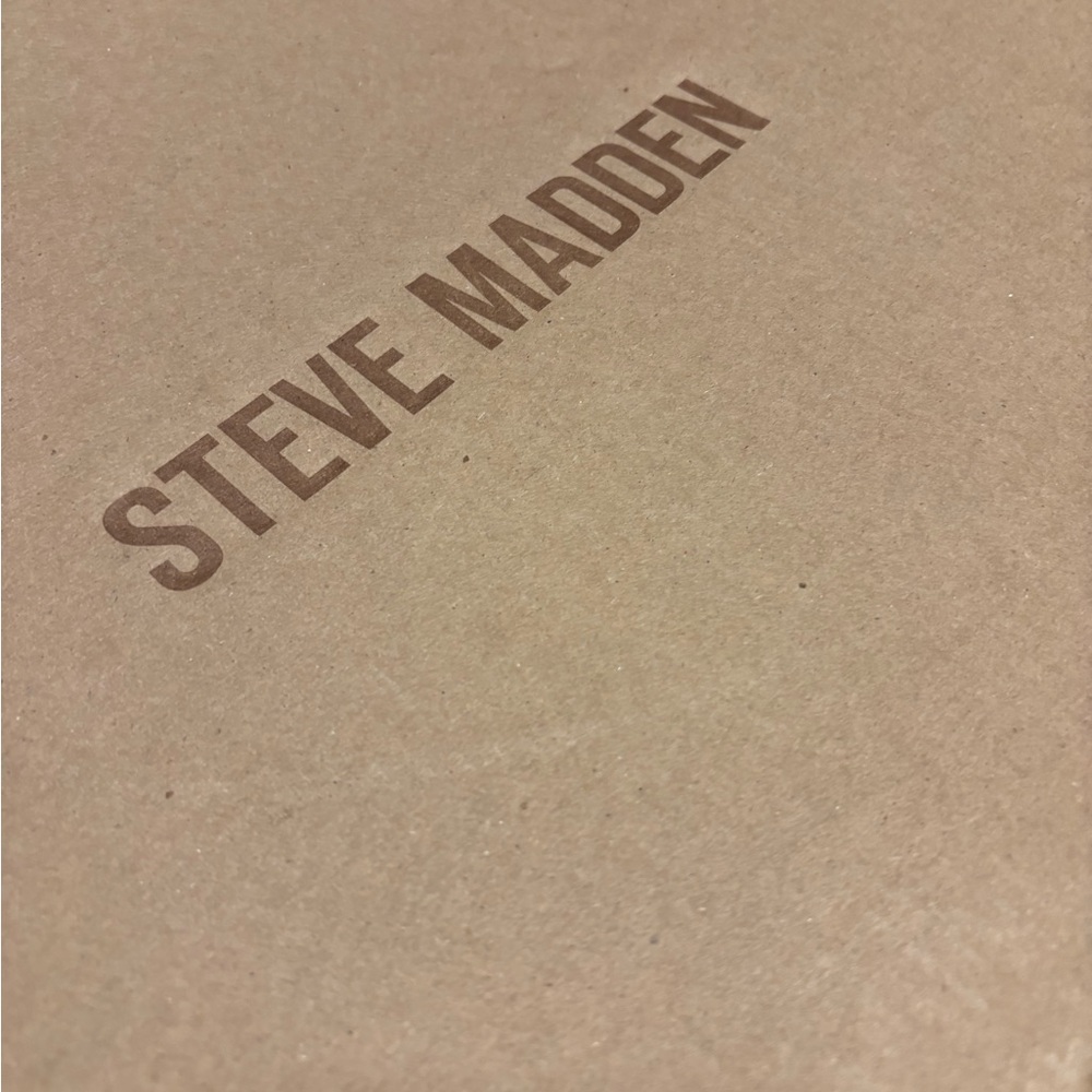 Steve Madden Brown Packaging Box